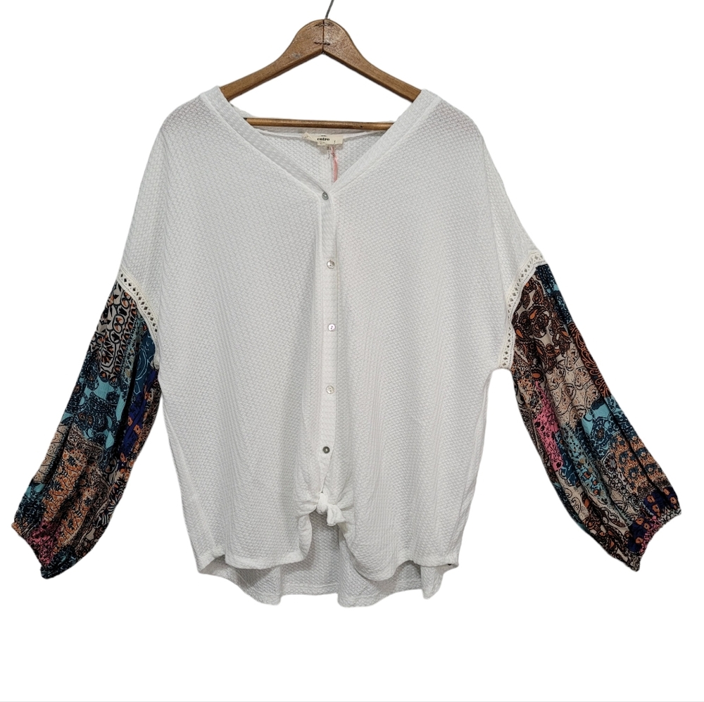 Entro White Womens Top With Print Sleeves Size L NWT Paisley Bohemian Colorful